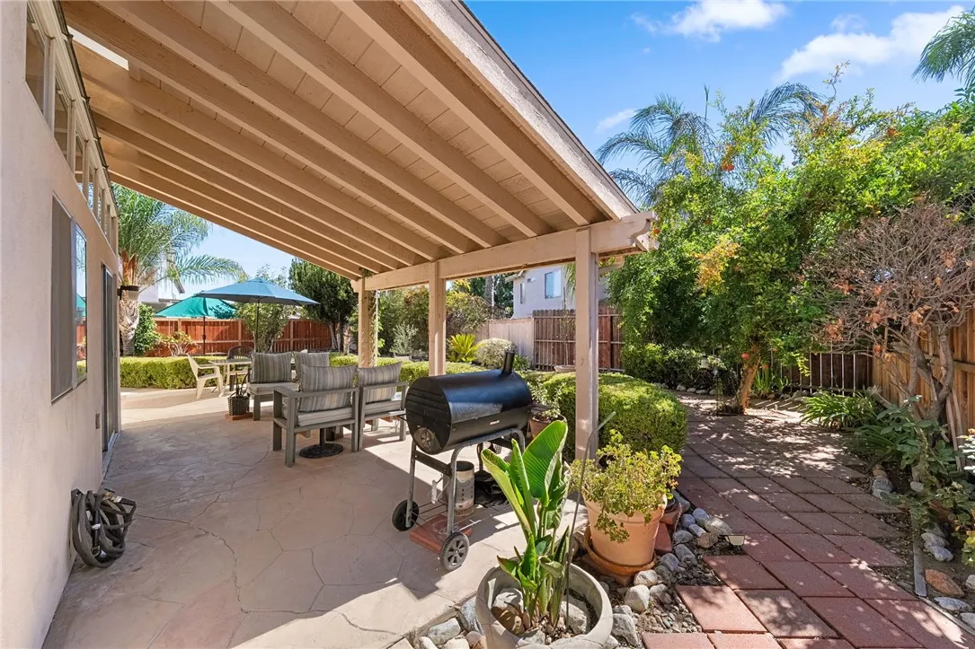 42154 Thoroughbred Lane, Murrieta, California 92562 home-pic-34